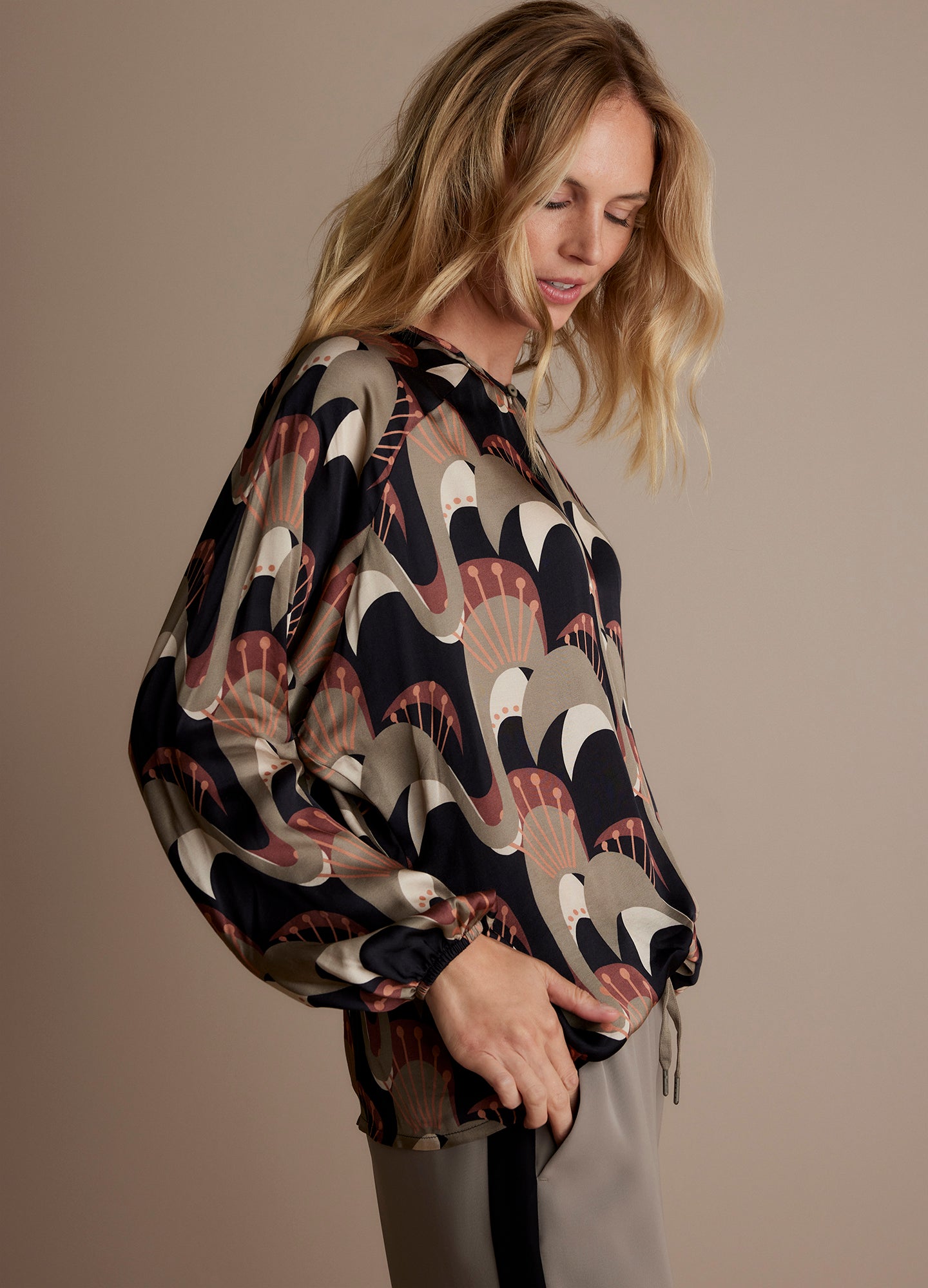 Art Deco Top