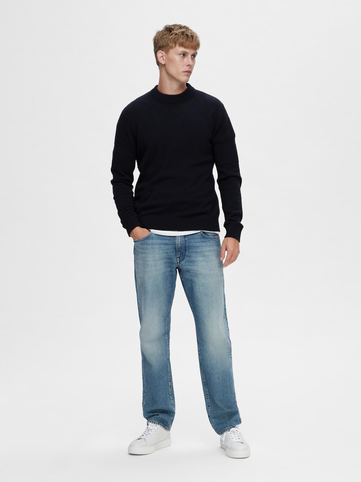 Skipper Structure Crew Neck