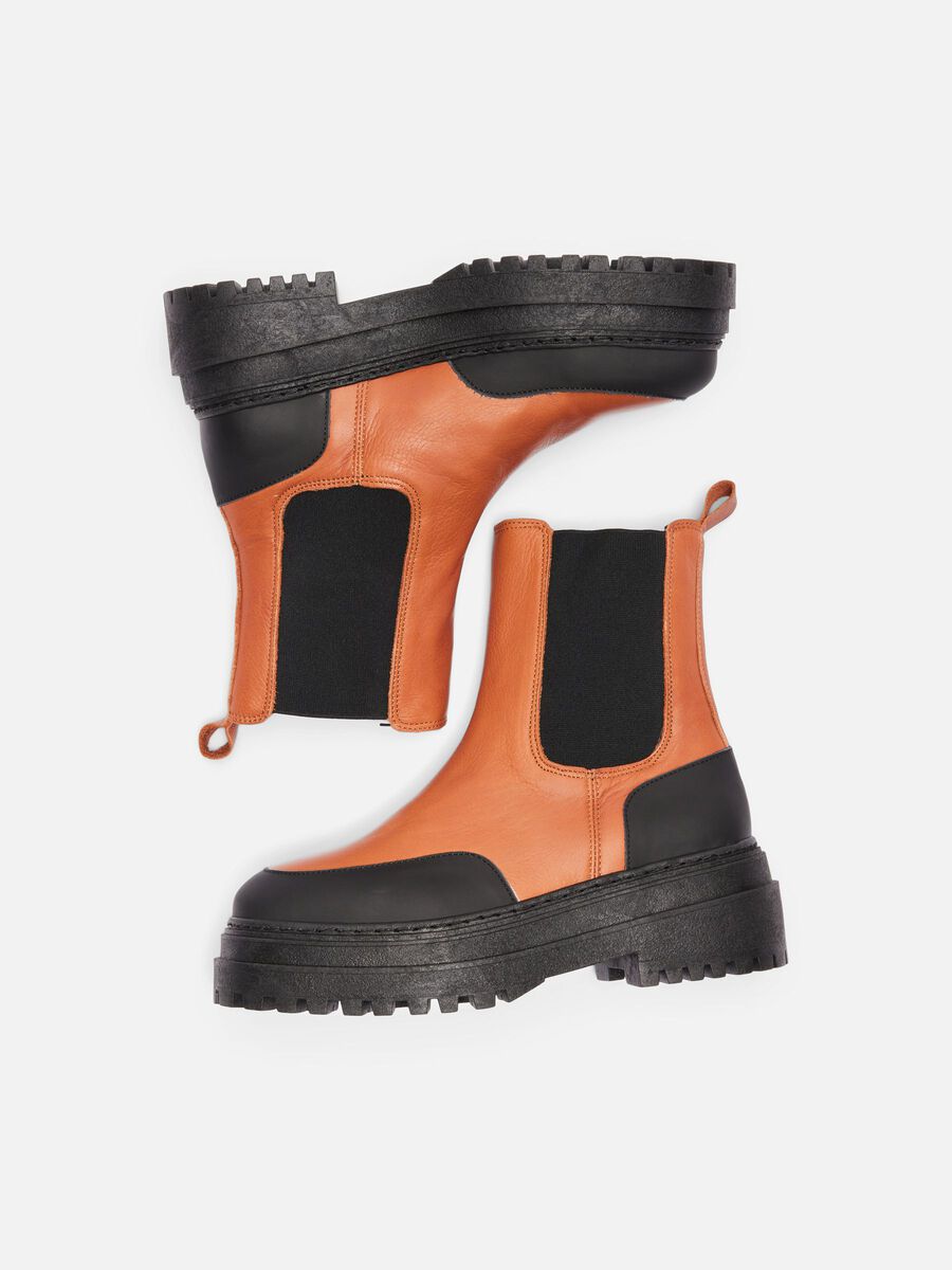 Asta New Chelsea Leather