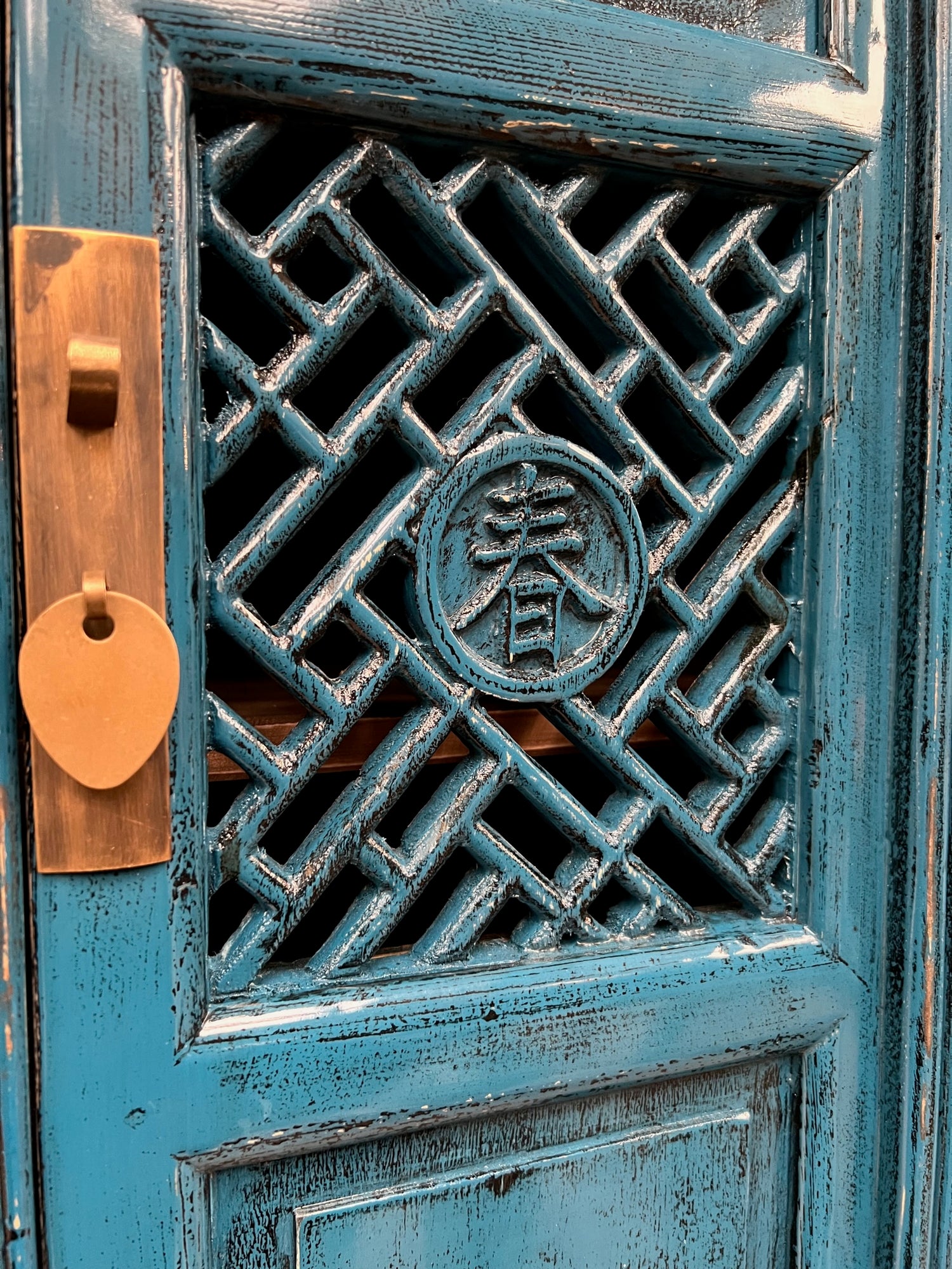 Lacquered Ornate Blue Wedding Cabinet