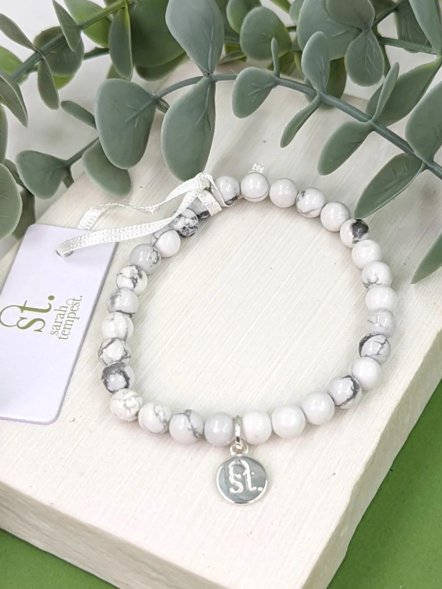 Simple Howlite Beaded Bracelet