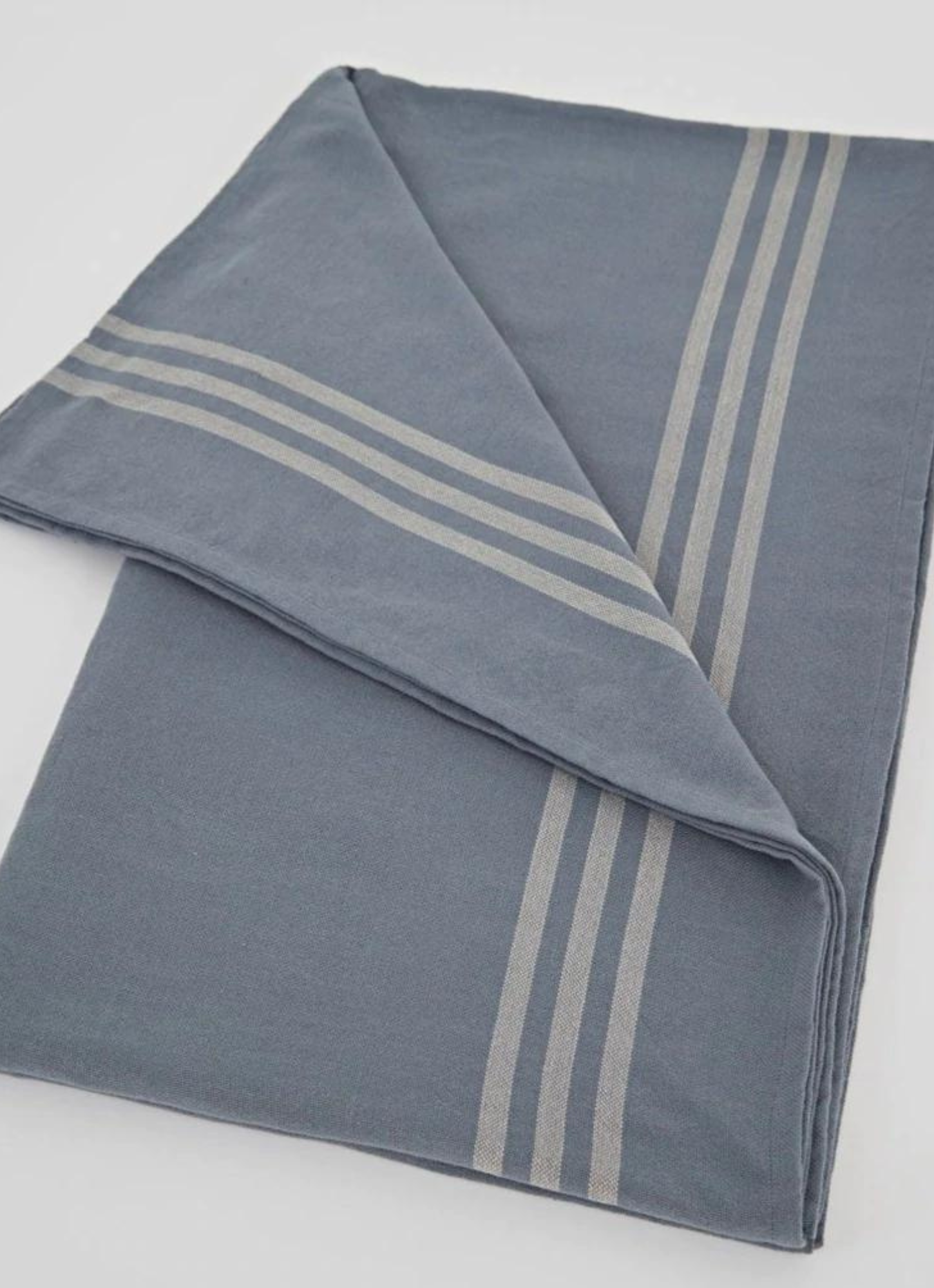 Maxime Blue & Linen Tablecloth