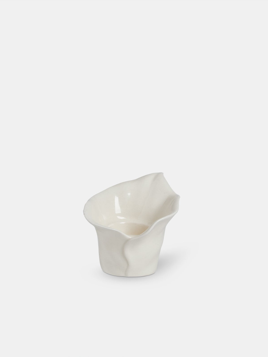 White Ceramic  Lily Tealight Holder